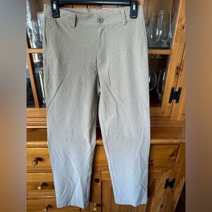 Vineyard Vines - Boys' Lightweight Performance
Breaker Pants size 14